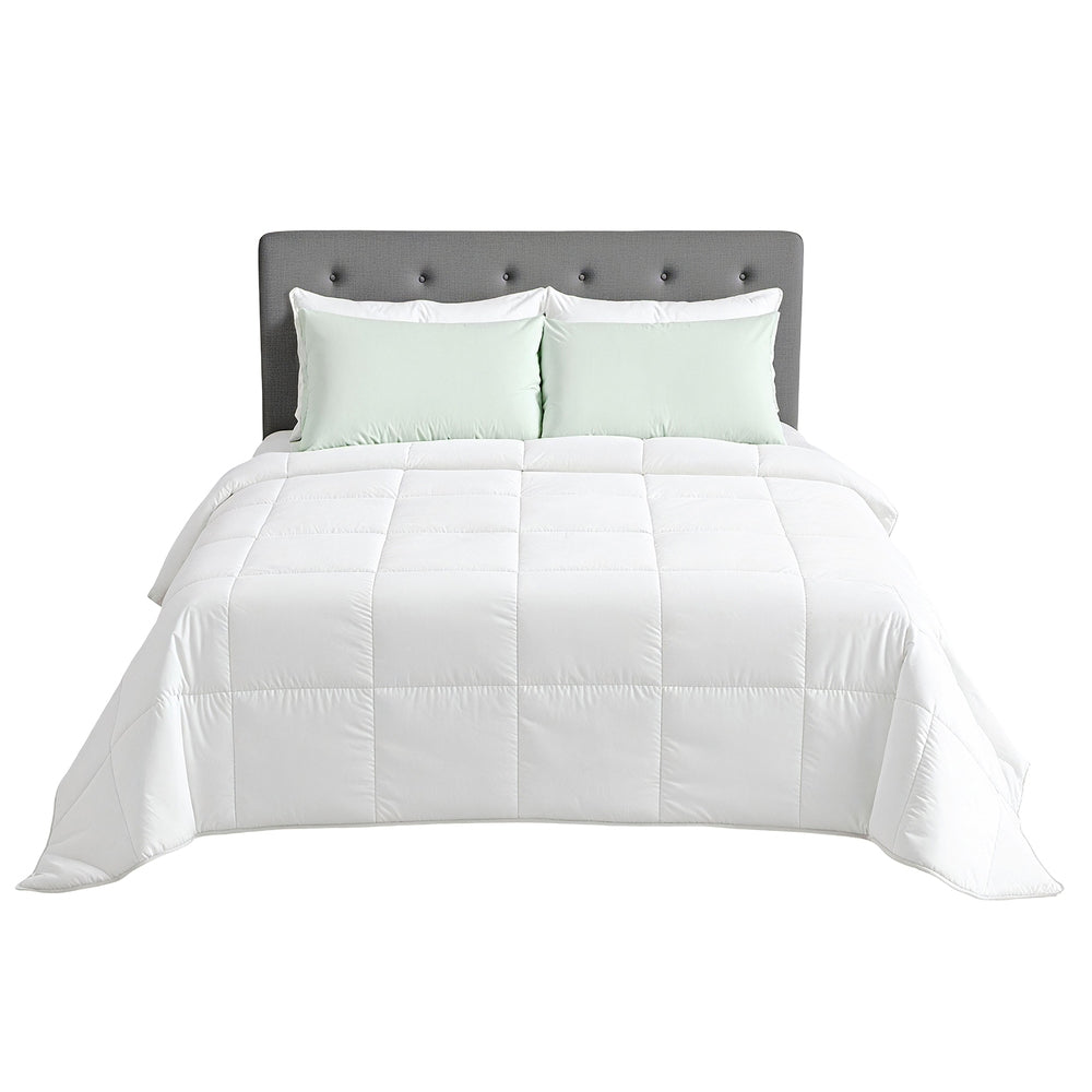 Giselle Bedding Bamboo-Blend Quilt – Super King, 200 GSM