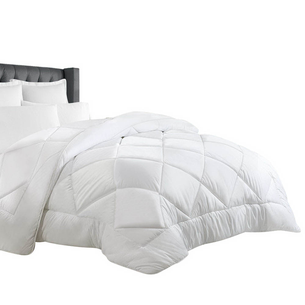 Giselle Bedding Bamboo and Hollow-Fibre Quilt – Super King, 700 GSM