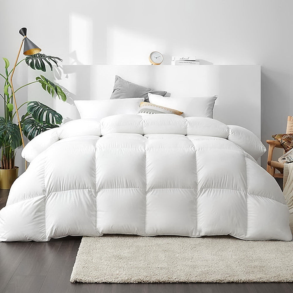 Giselle Bedding Duck Feather and Down Quilt – Super King, 700 GSM