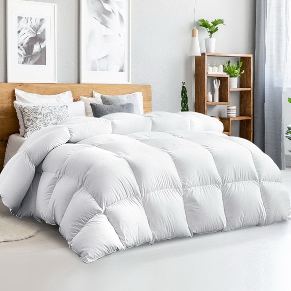 Giselle Bedding Goose Feather and Down Quilt – Queen, 500 GSM