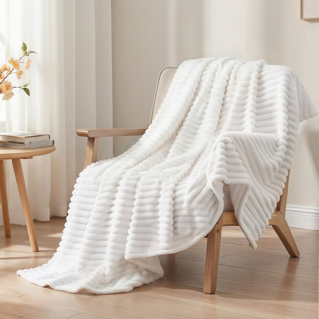 Giselle Bedding Flannel Fleece Throw – White, 127 × 152 cm