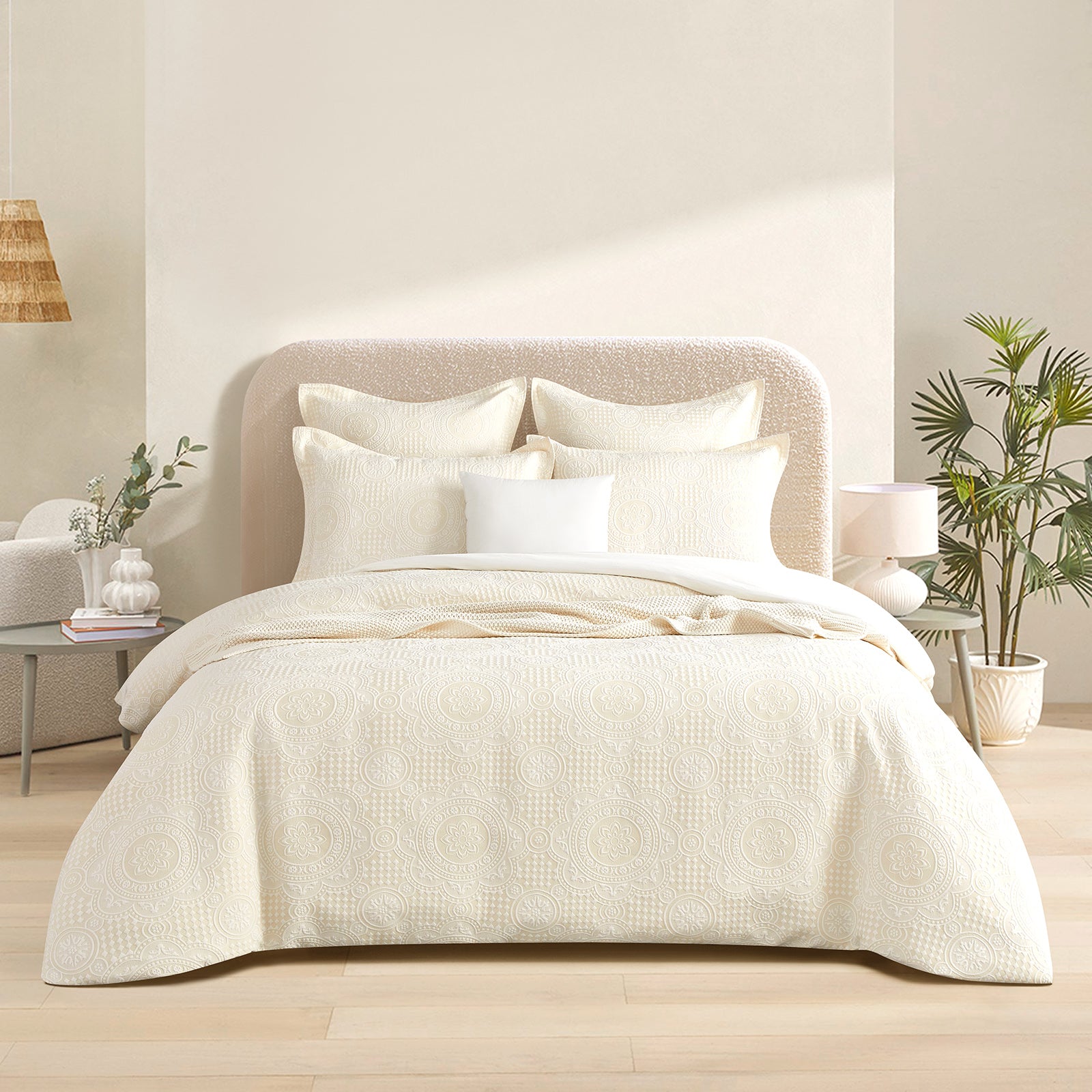 Renee Taylor Dakota Jacquard Quilt Cover Set – Beige, King