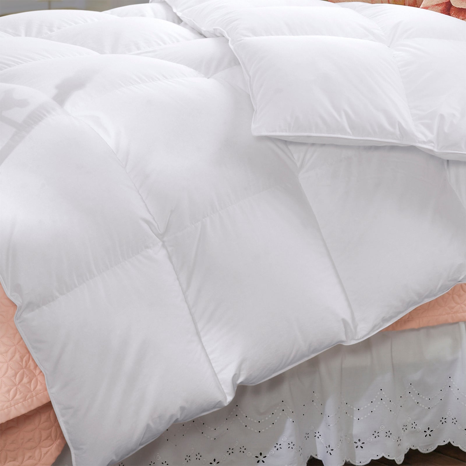 Renee Taylor 400GSM Bamboo-Blend Quilt – King