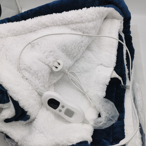 Double-Sided Heated Throw with Detachable Controller – Blue