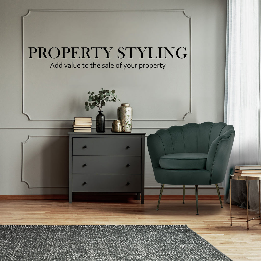 La Bella Scalloped Velvet-Style Armchair – Green
