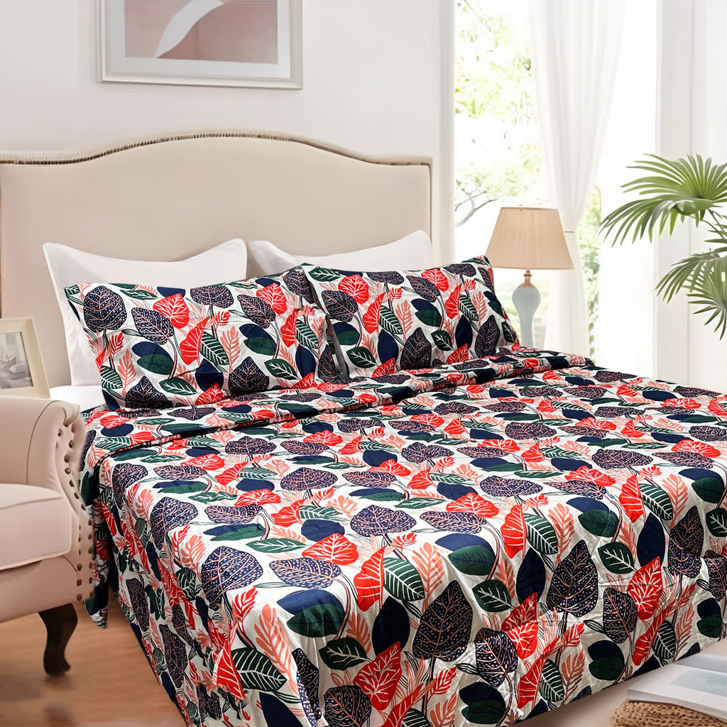 Hotel Living Corbett Lightweight Comforter Set – Tropical Leaves