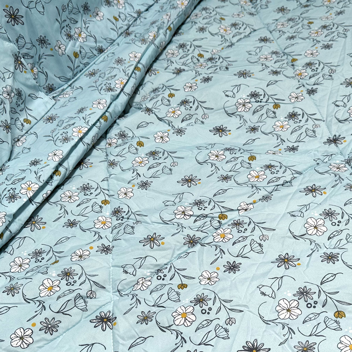 Hotel Living Corbett Lightweight Comforter Set – Floral Blue