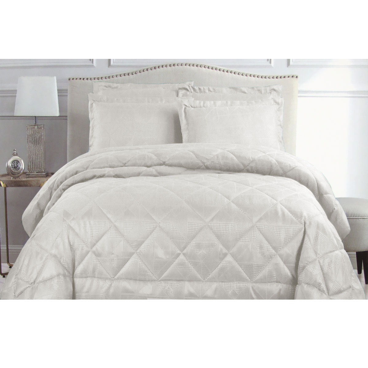 Hotel Living Eli Jacquard 3-Piece Comforter Set – King White