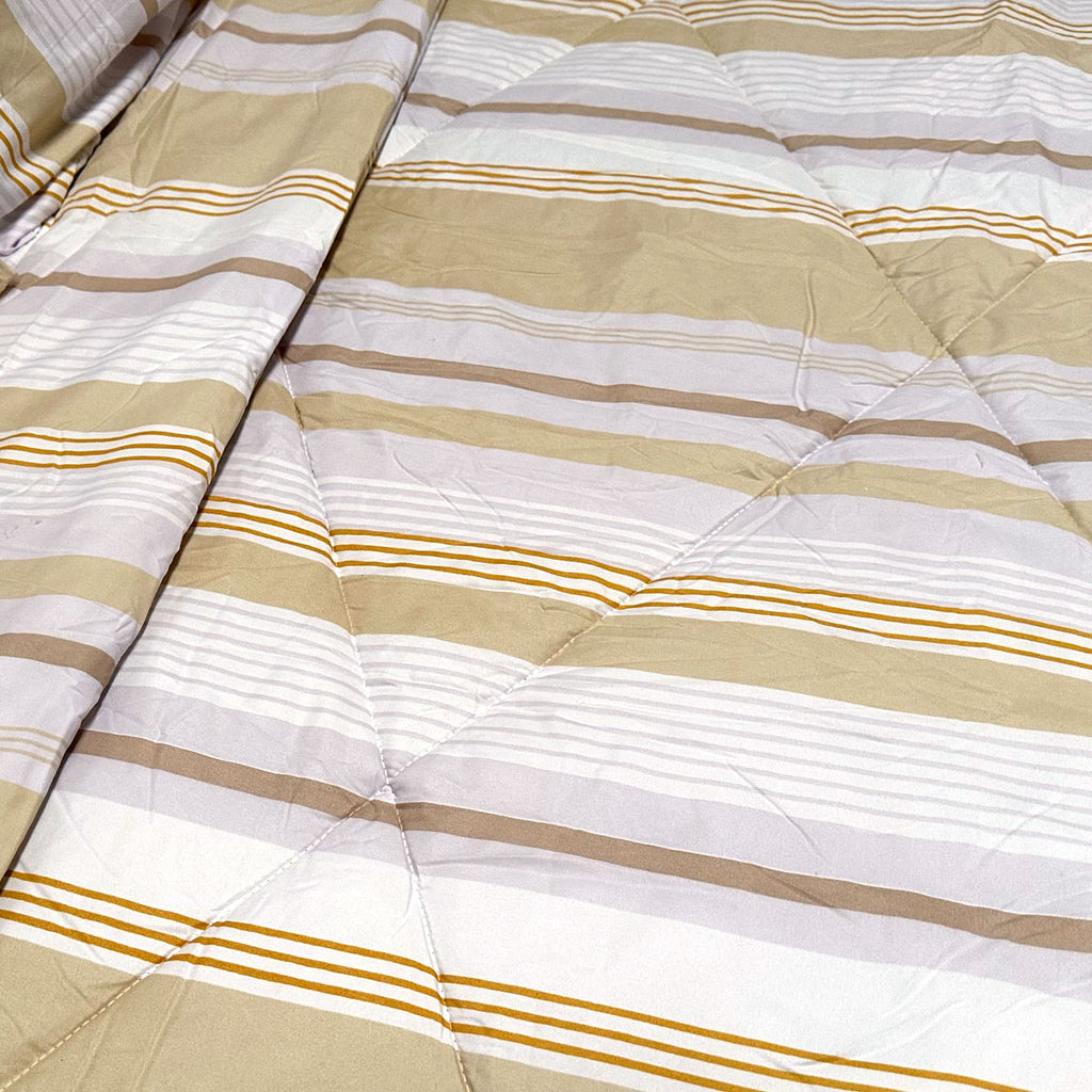 Hotel Living Oscar Lightweight Comforter Set – Stripes