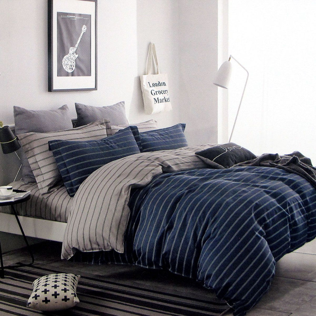 Brian Reversible Cotton Quilt Cover Set – Navy, Queen