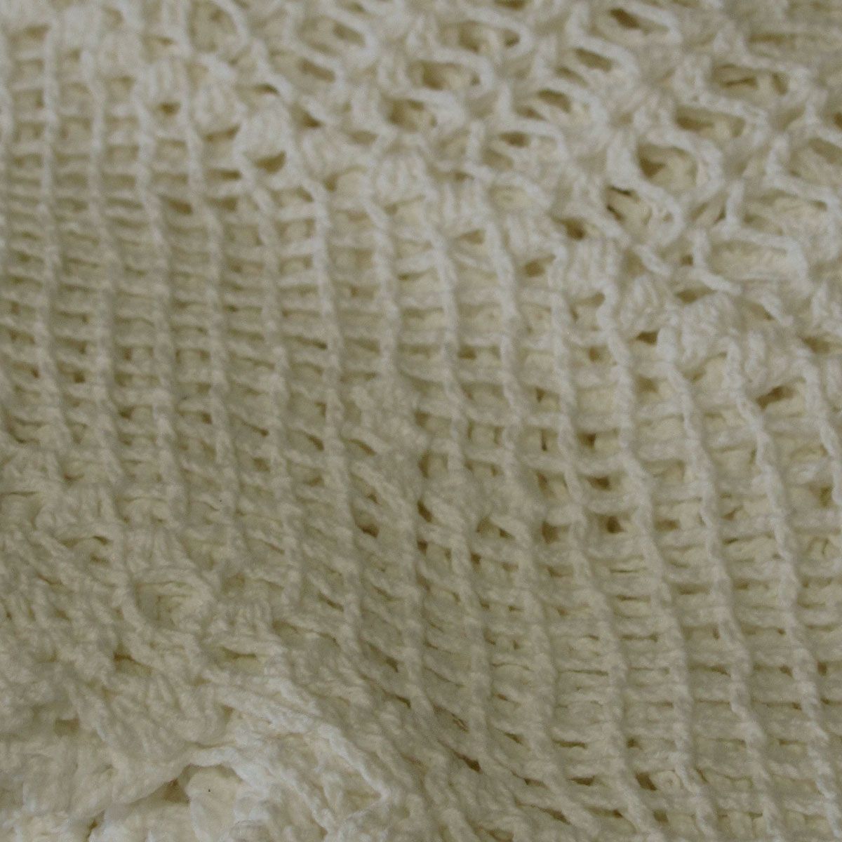 Linen Crochet Cotton Tablecloth – 137 × 137cm