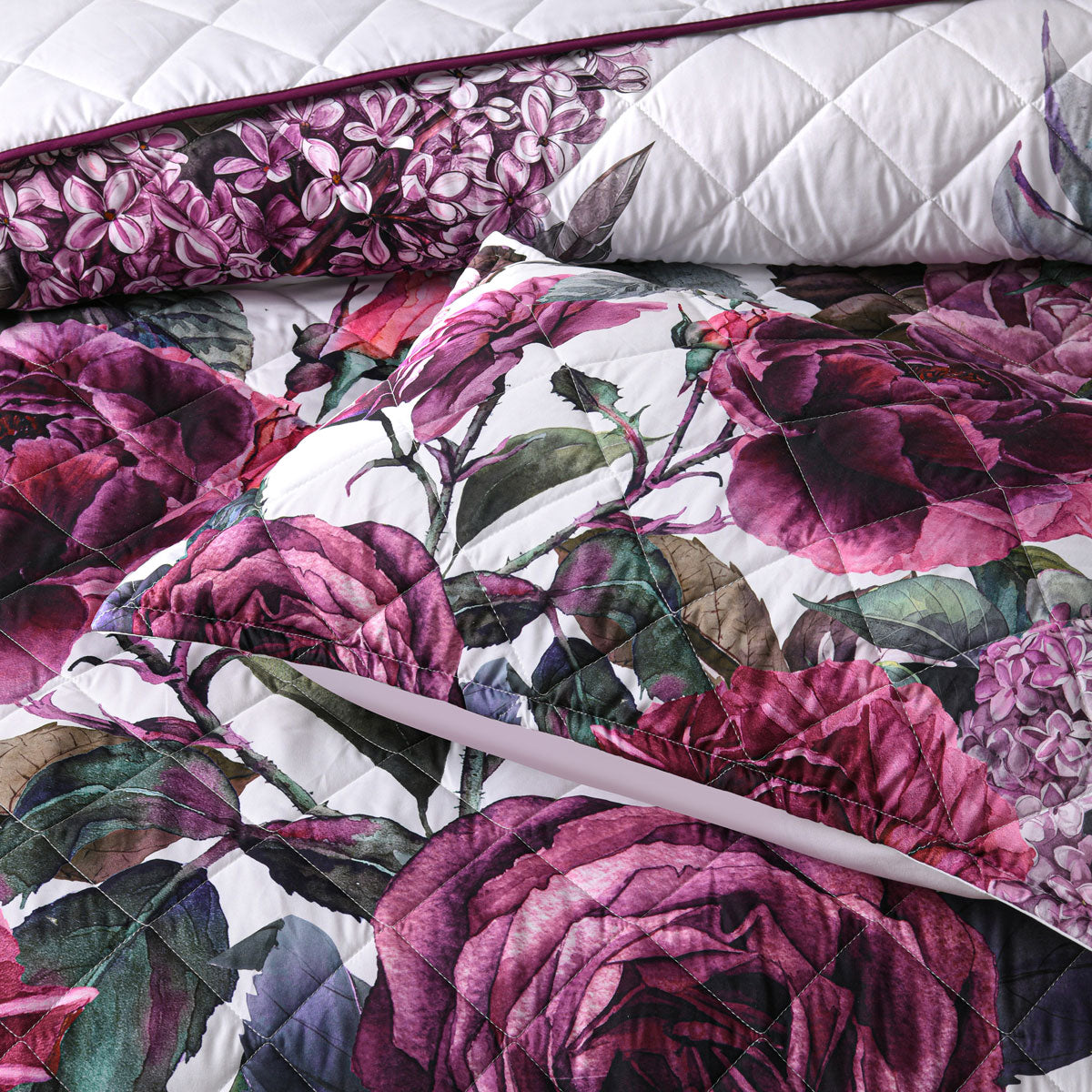 Bianca Abigail Floral Quilted Bedspread Set – Berry, King