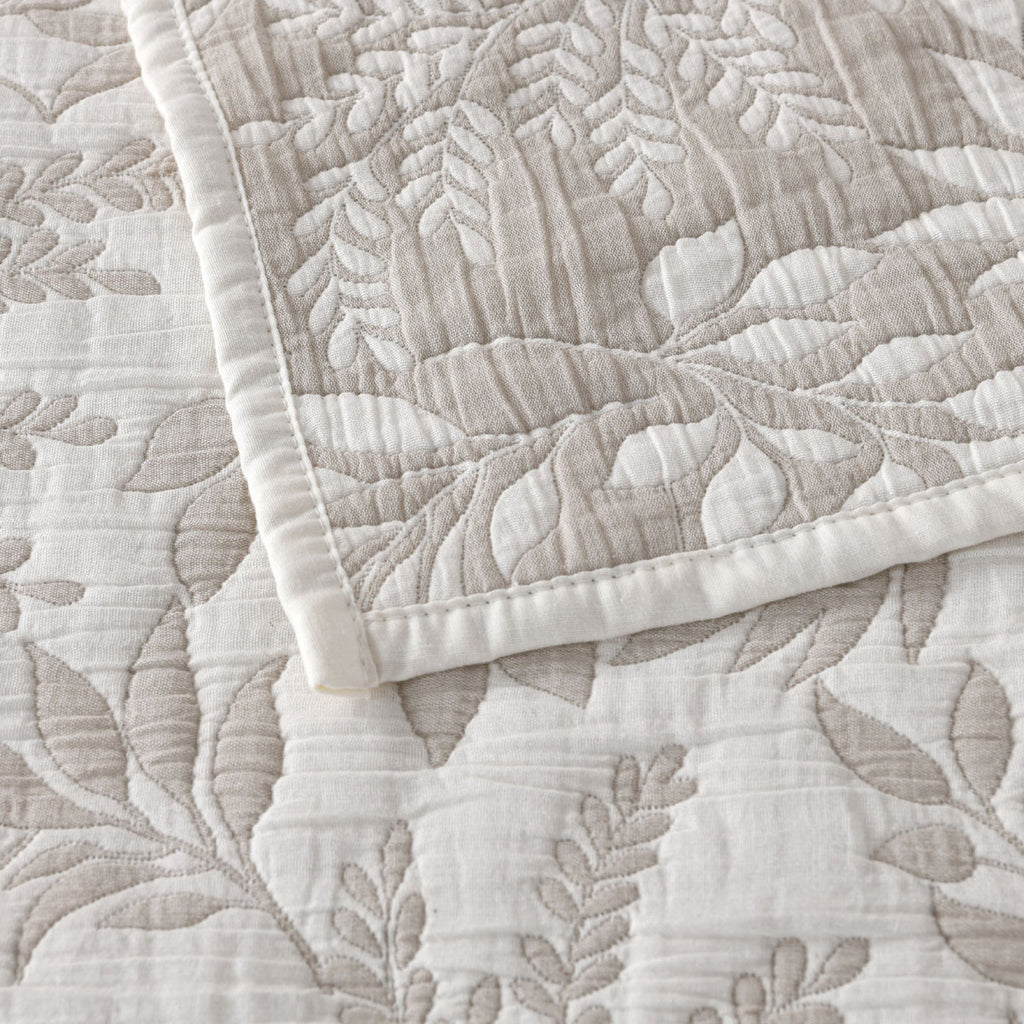 Bianca Amelia Foliage Bedspread Set – Stone, King