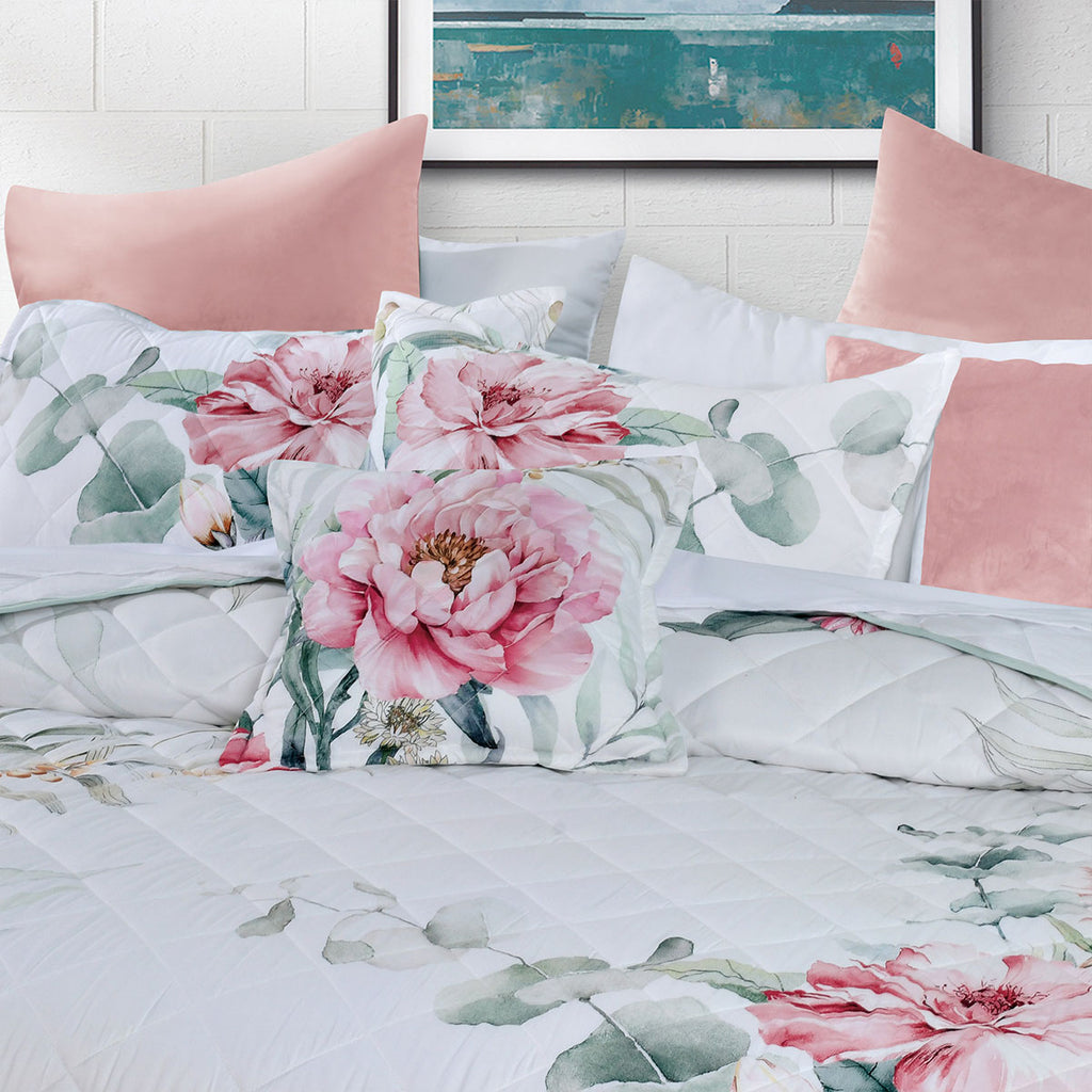 Bianca Coleraine Floral Bedspread Set – White, Queen