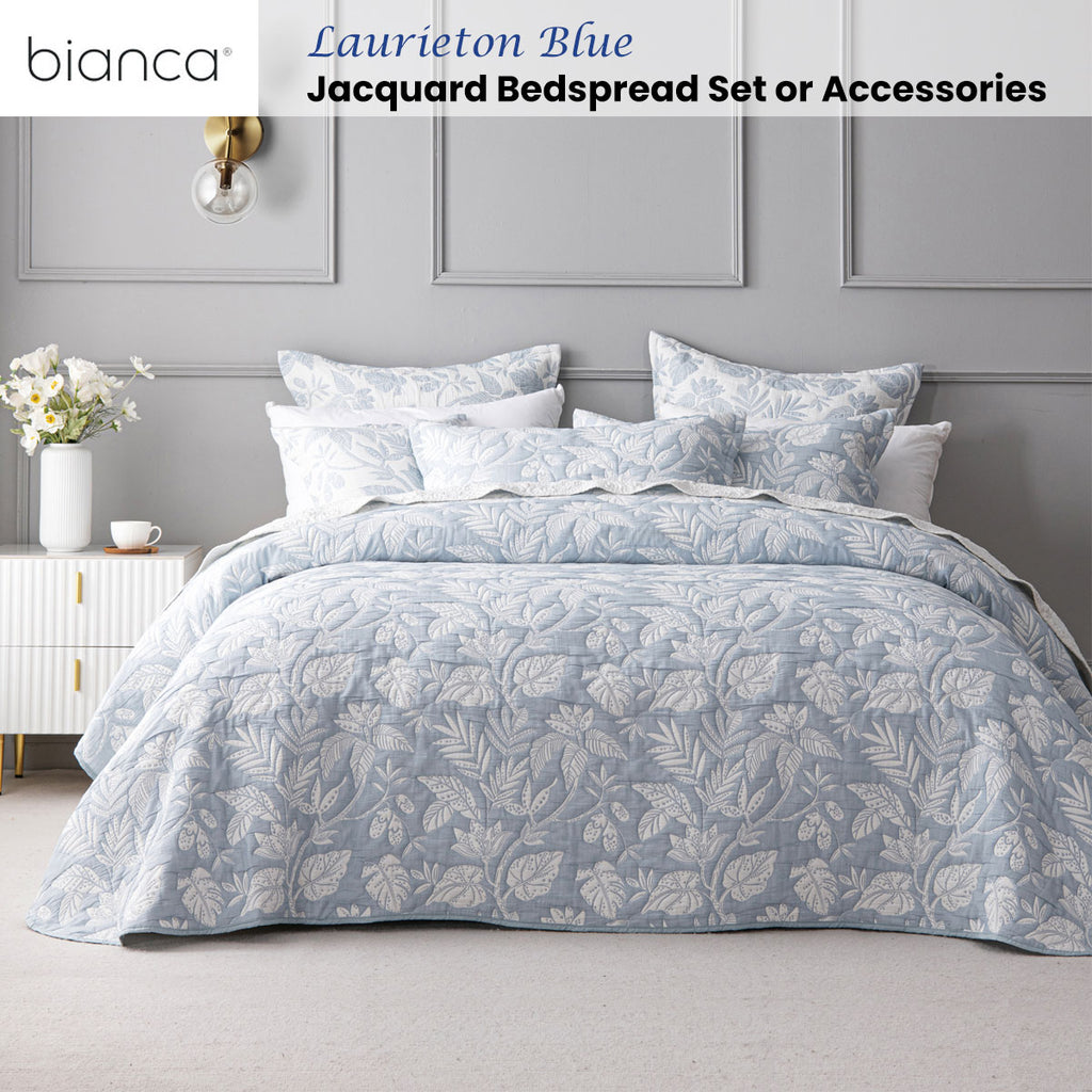 Bianca Laurieton Botanical Bedspread Set – Blue and white, King