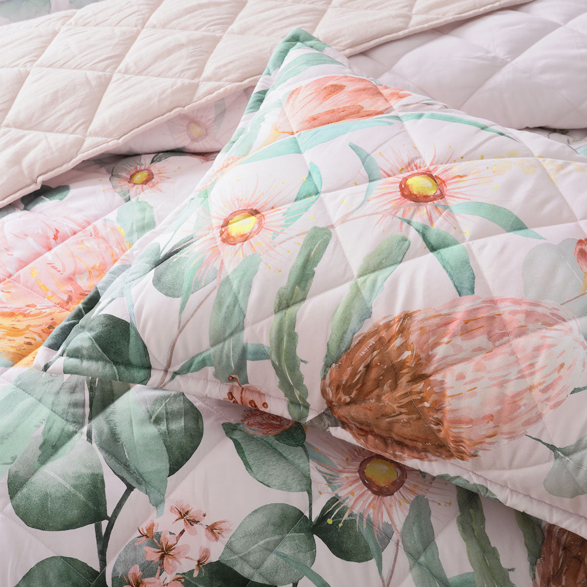 Bianca Sidney Floral Bedspread Set – Blush, King
