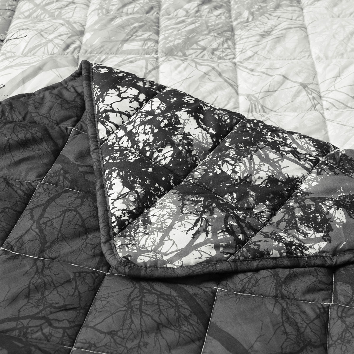 Bianca Boscage Forest Quilted Coverlet Set – Black, Queen/King