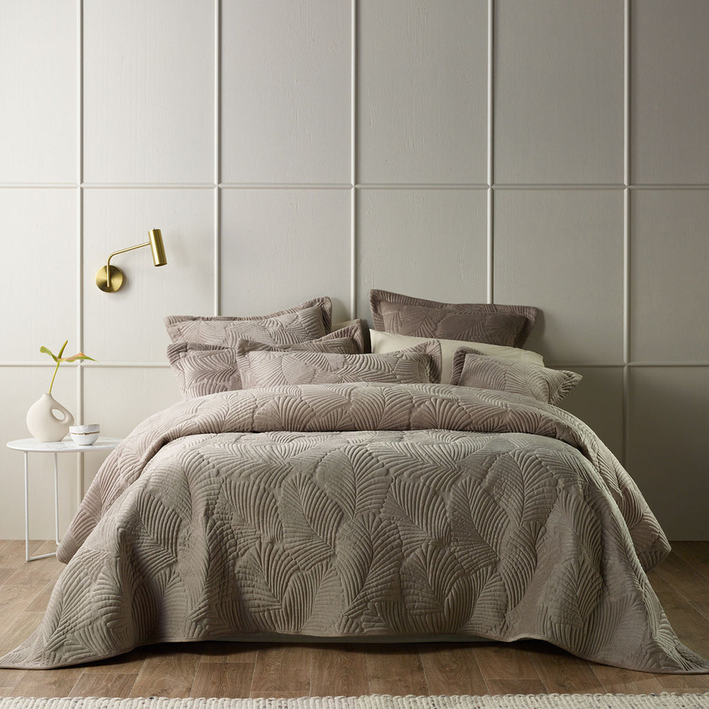 Bianca Kairo Velvet Leaf Coverlet Set – Taupe, Queen/King