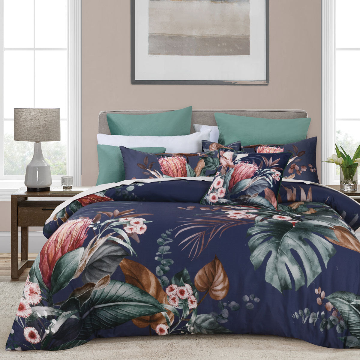 Bianca Balwyn Queen Quilt Cover Set – Navy