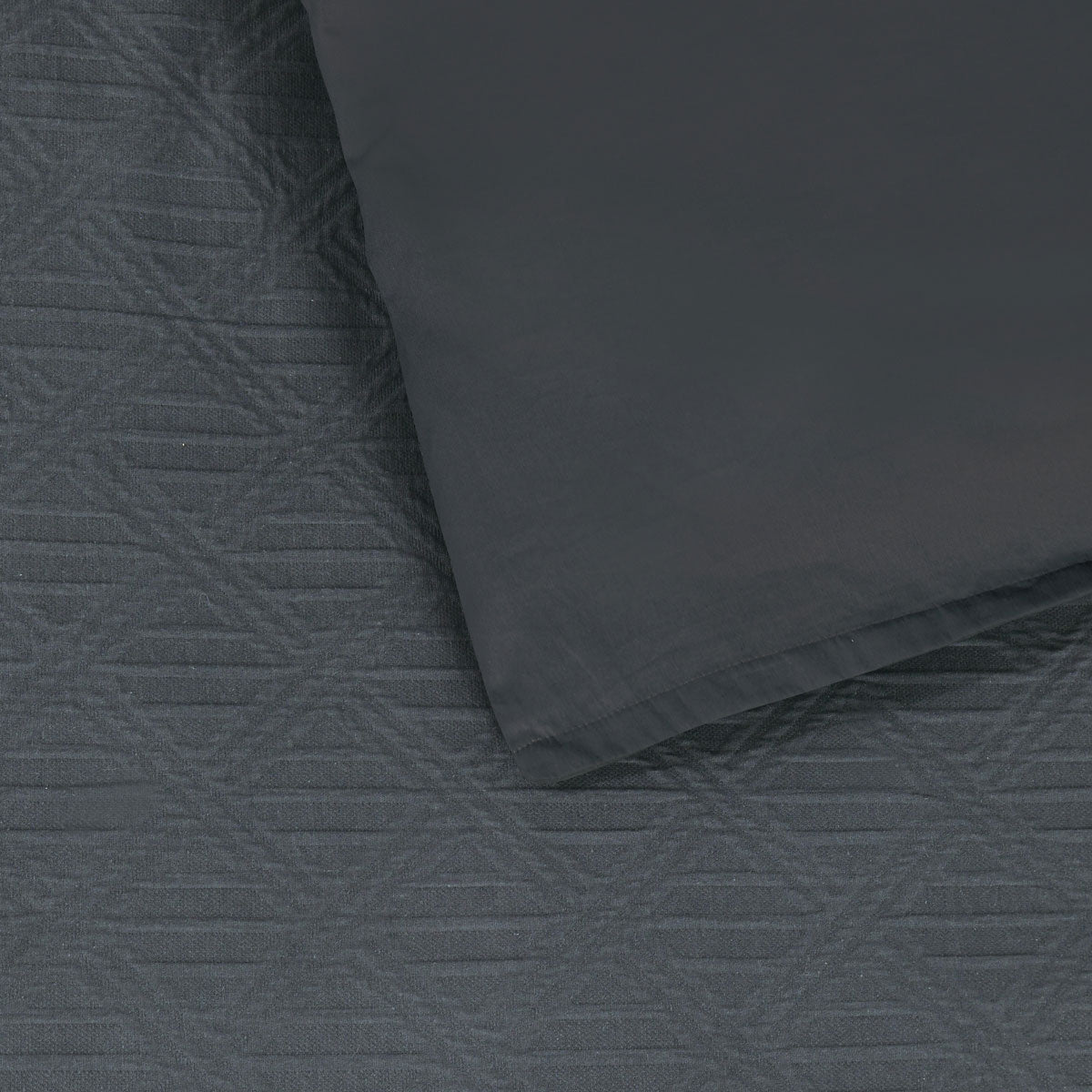 Bianca Hallston Pre-Washed Cotton Quilt Cover Set – Charcoal, Super King
