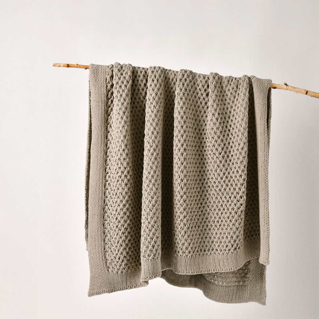 Bianca Sofala Chenille Throw – Taupe, 130 × 170 cm