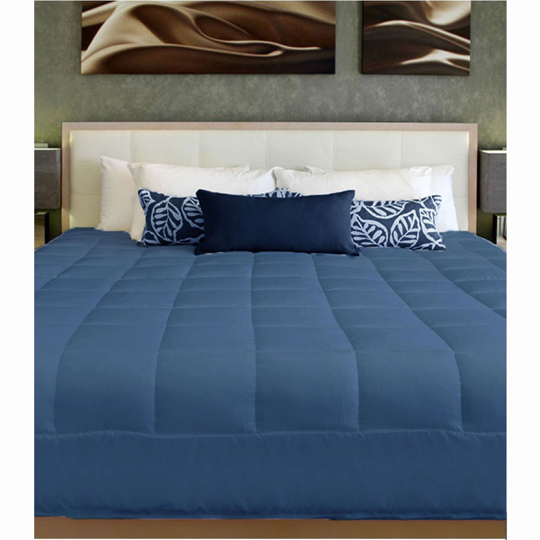 Cushion Quilt with Storage Cover – Navy, Single