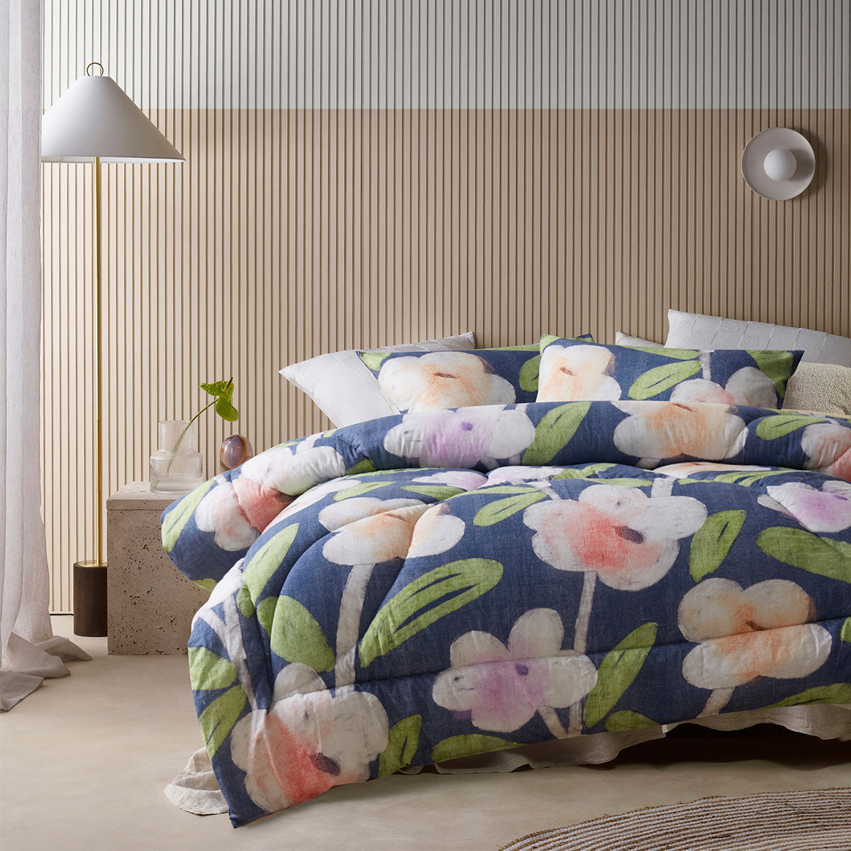 Accessorize Bella Blue Cotton Floral Comforter Set – King, 3 Piece