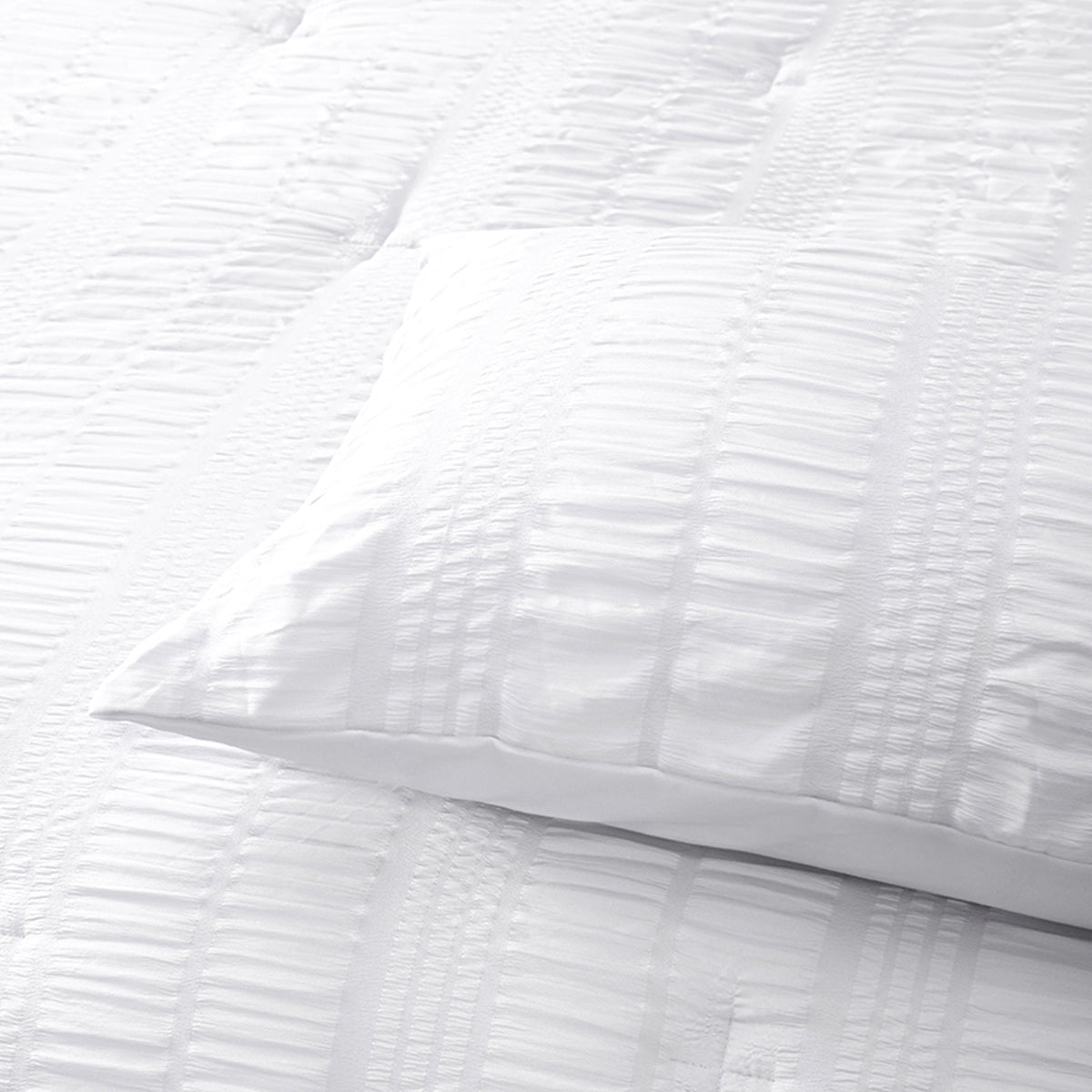 Accessorize Seersucker Polyester Comforter Set – White, Queen