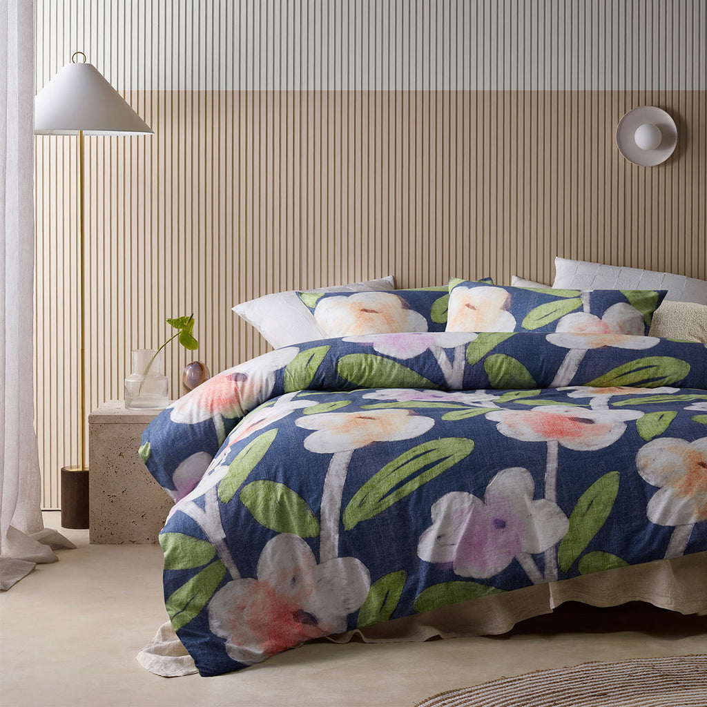 Accessorize Bella Blue Cotton Floral Quilt Cover Set – Double