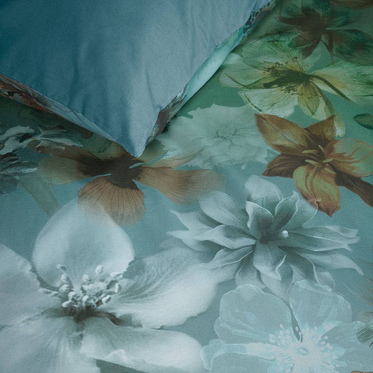 Bedding House Lou Queen Quilt Cover Set – Blue and green