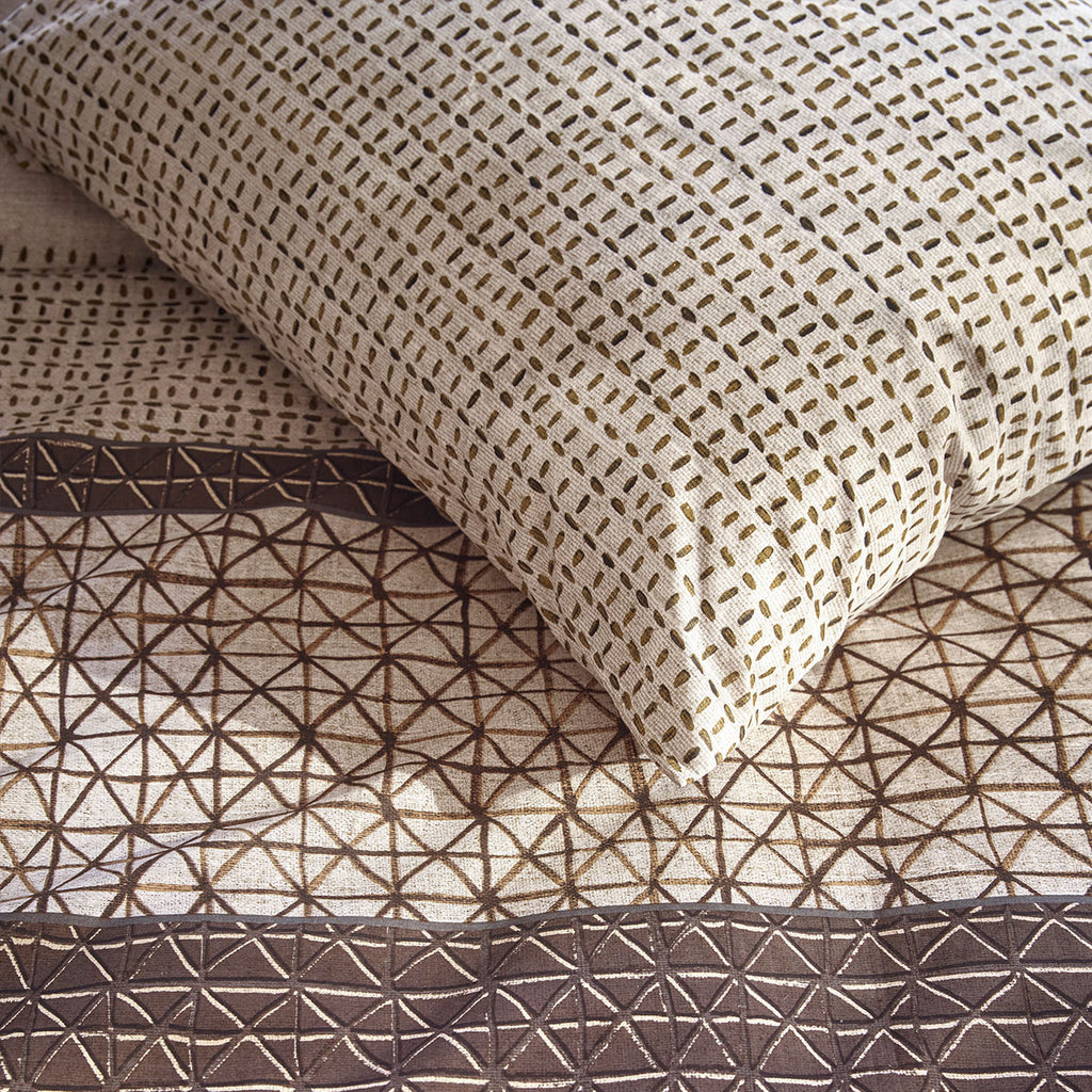 Bedding House Mathis Queen Quilt Cover Set – Natural