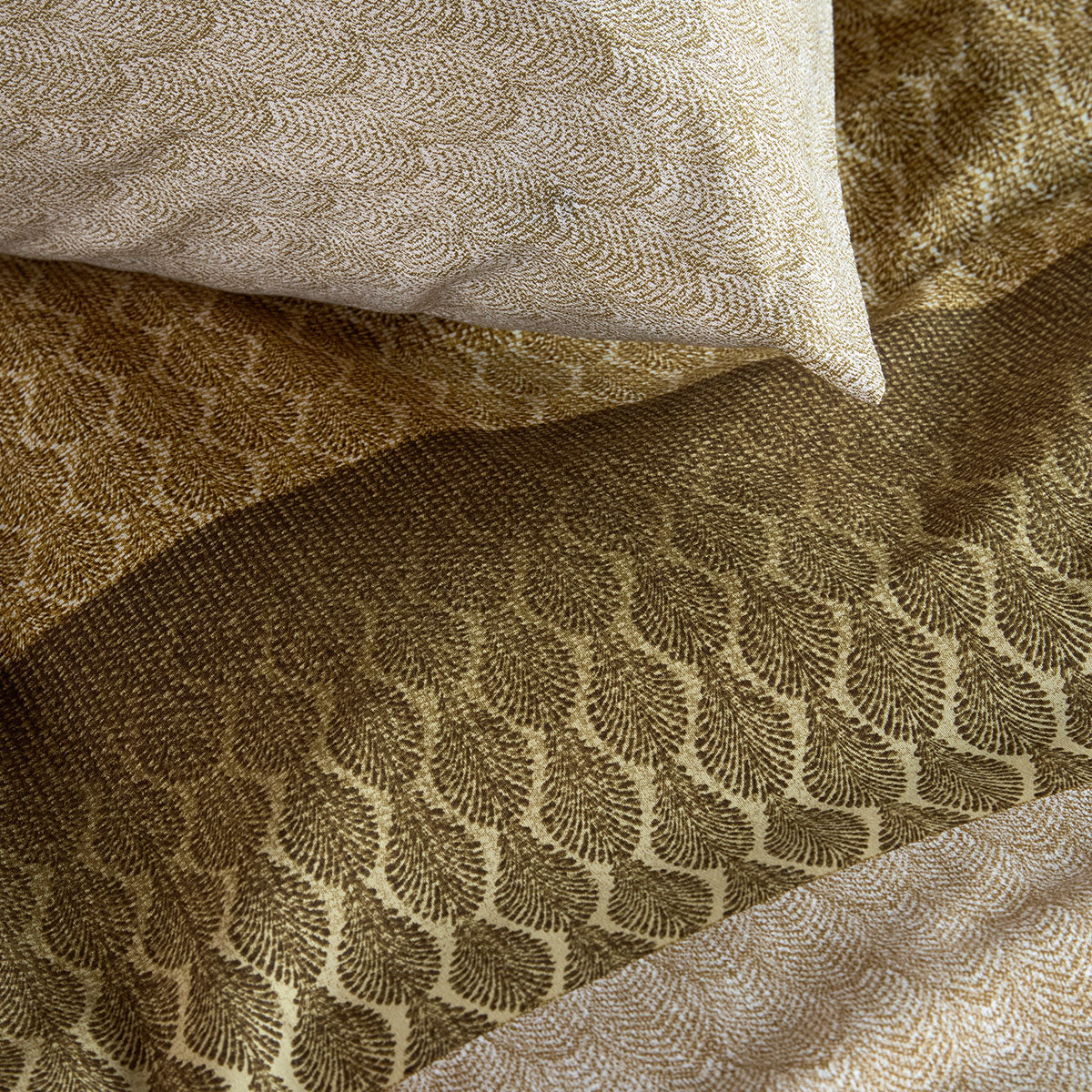 Bedding House Sanna King Quilt Cover Set – Gold