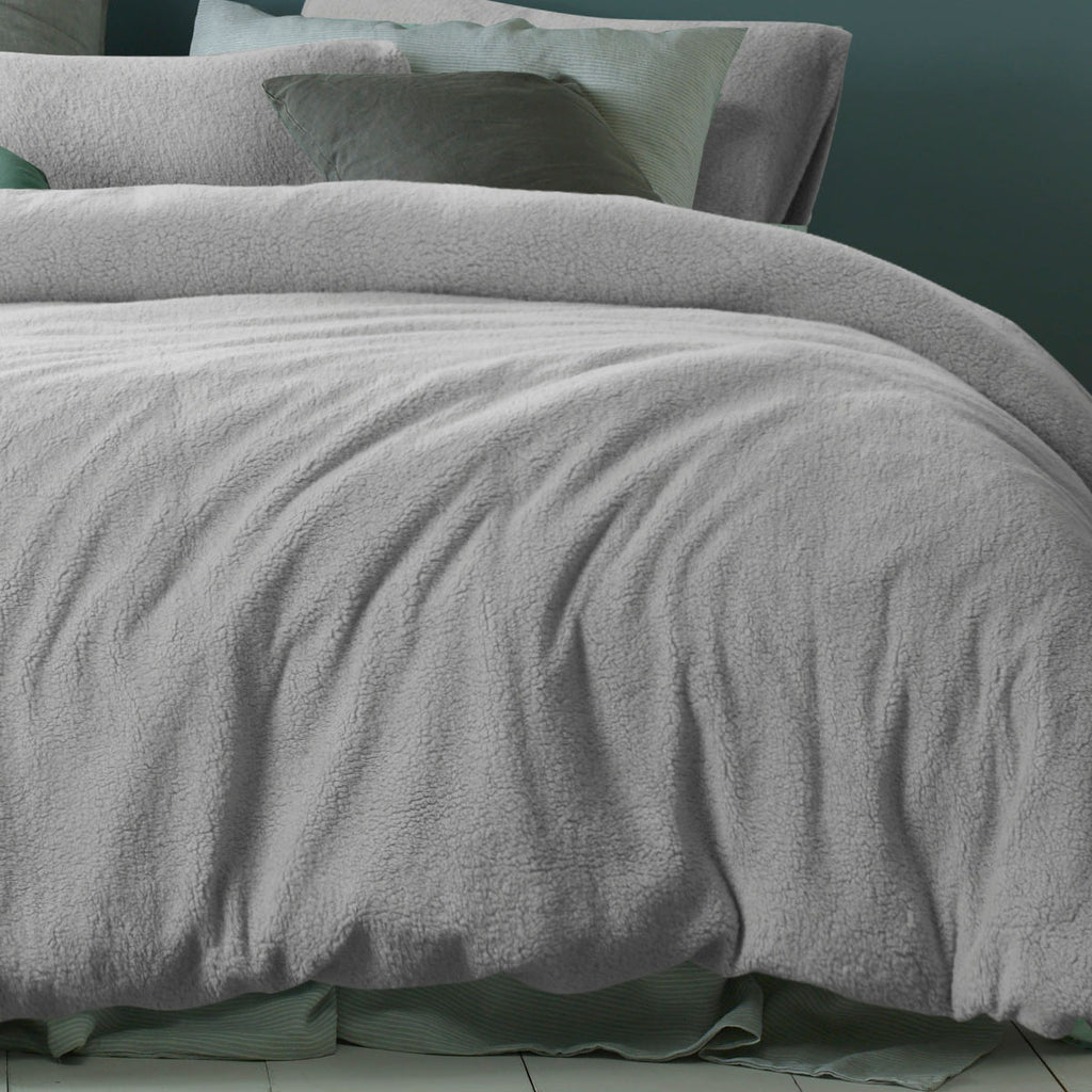 Accessorize Teddy Plush Polyester Quilt Cover Set – Grey, Queen