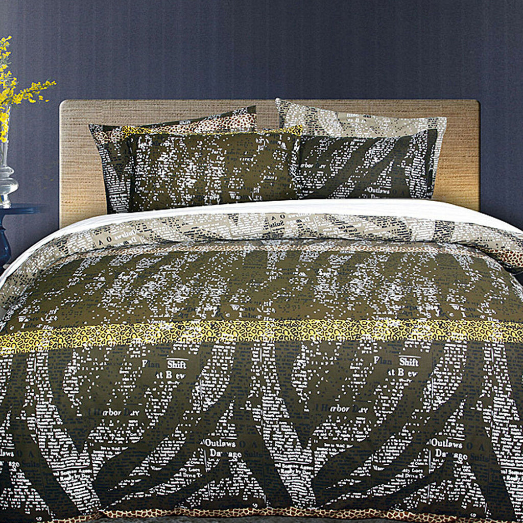 Accessorize Zig Zag Polyester-Cotton Quilt Cover Set – Queen