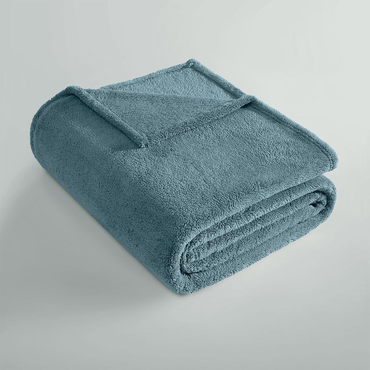 Ardor Teddy Polyester Fleece Blanket – Sea Mist, 240 × 245 cm