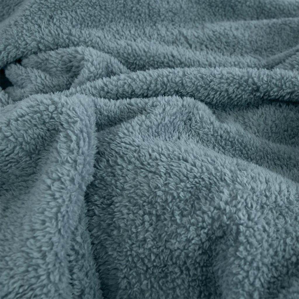 Ardor Teddy Polyester Fleece Blanket – Sea Mist, 240 × 245 cm