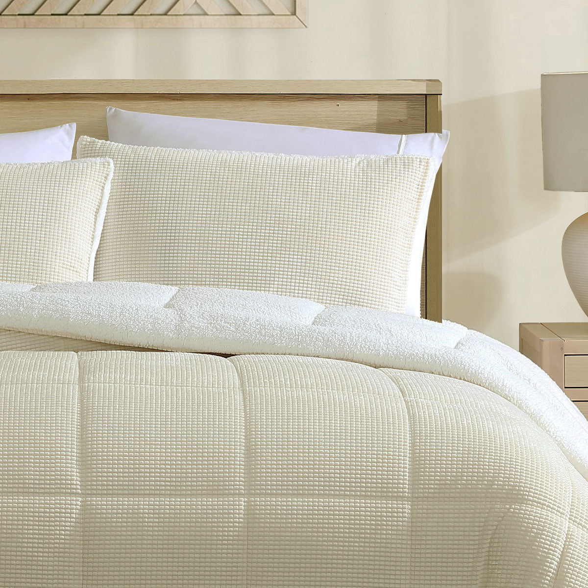 Ardor Avalon Velvet-Front Comforter Set with Sherpa Reverse – Cream, Queen/King