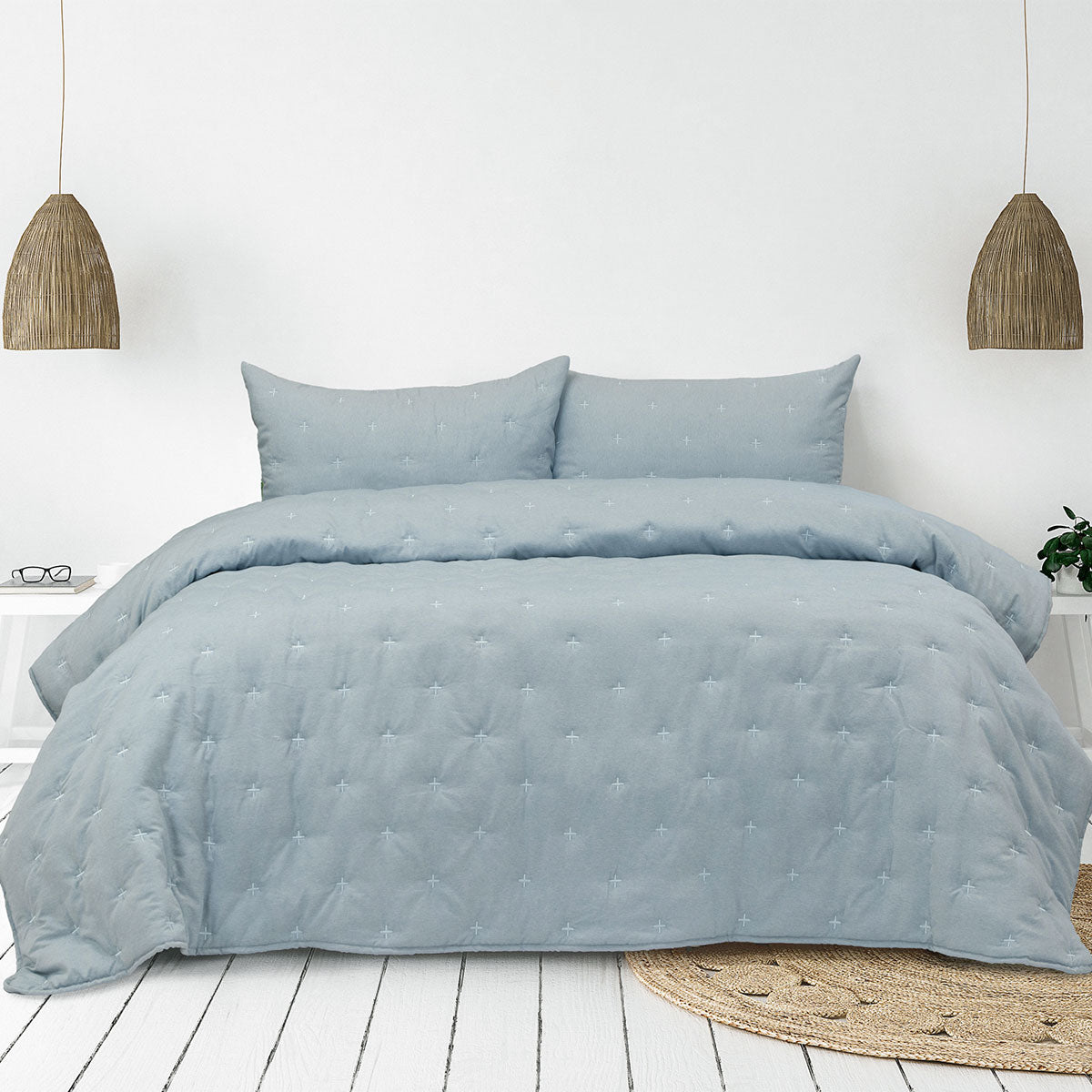 Ardor Saladin Embroidered Microfibre Comforter Set – Chambray, Queen/King