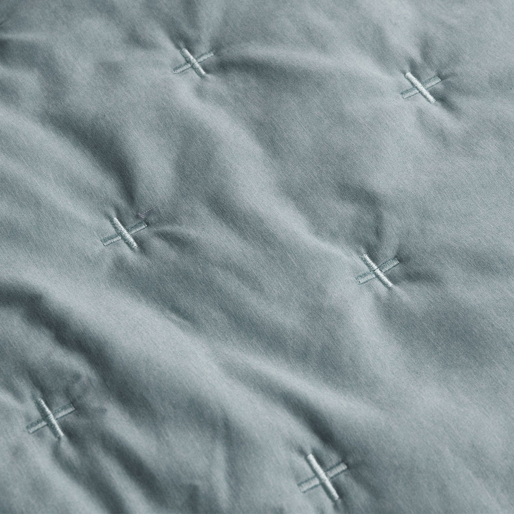 Ardor Saladin Embroidered Microfibre Comforter Set – Chambray, Queen/King