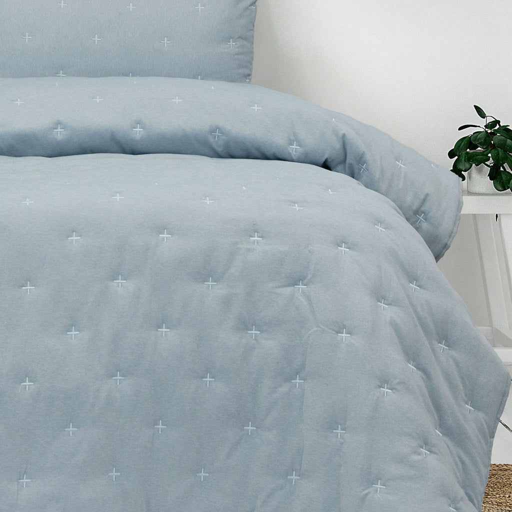 Ardor Saladin Embroidered Microfibre Comforter Set – Chambray, Queen/King