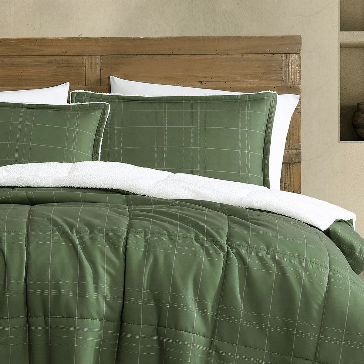 Ardor Cammy Sherpa-Reverse Polyester Comforter Set – Queen/King, 3 Piece