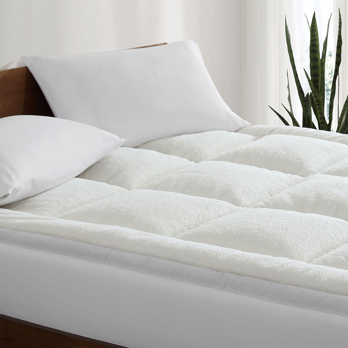 Ardor Reversible 1800 GSM Microfibre Mattress Topper – Queen