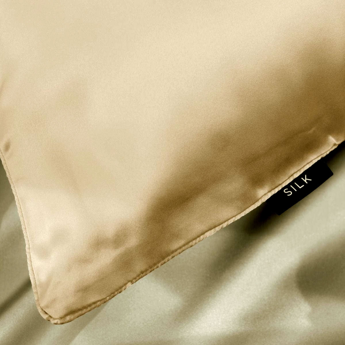 Ardor Mulberry Silk-Front Standard Pillowcase – Golden Princess, 51 × 76 cm