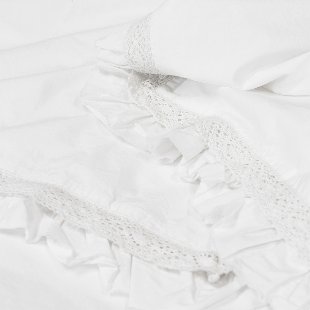 Algodon Adele Cotton Ruffle Quilt Cover Set – White, King