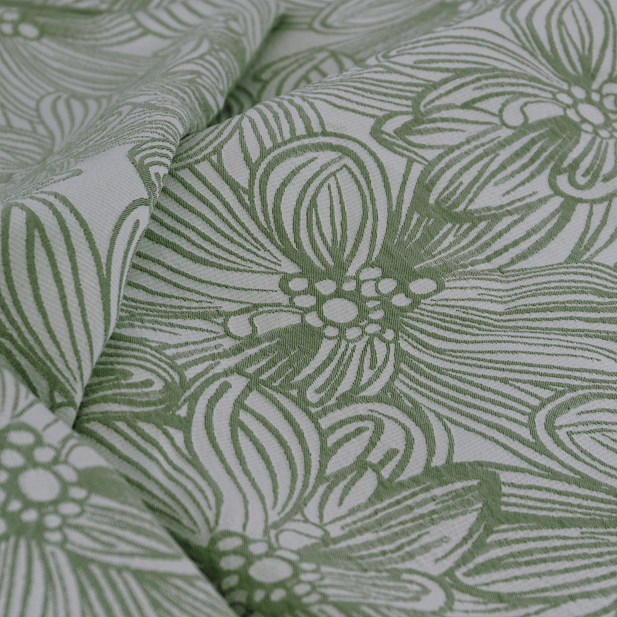 Ardor Avena Floral Jacquard Quilt Cover Set – Green and White, Queen