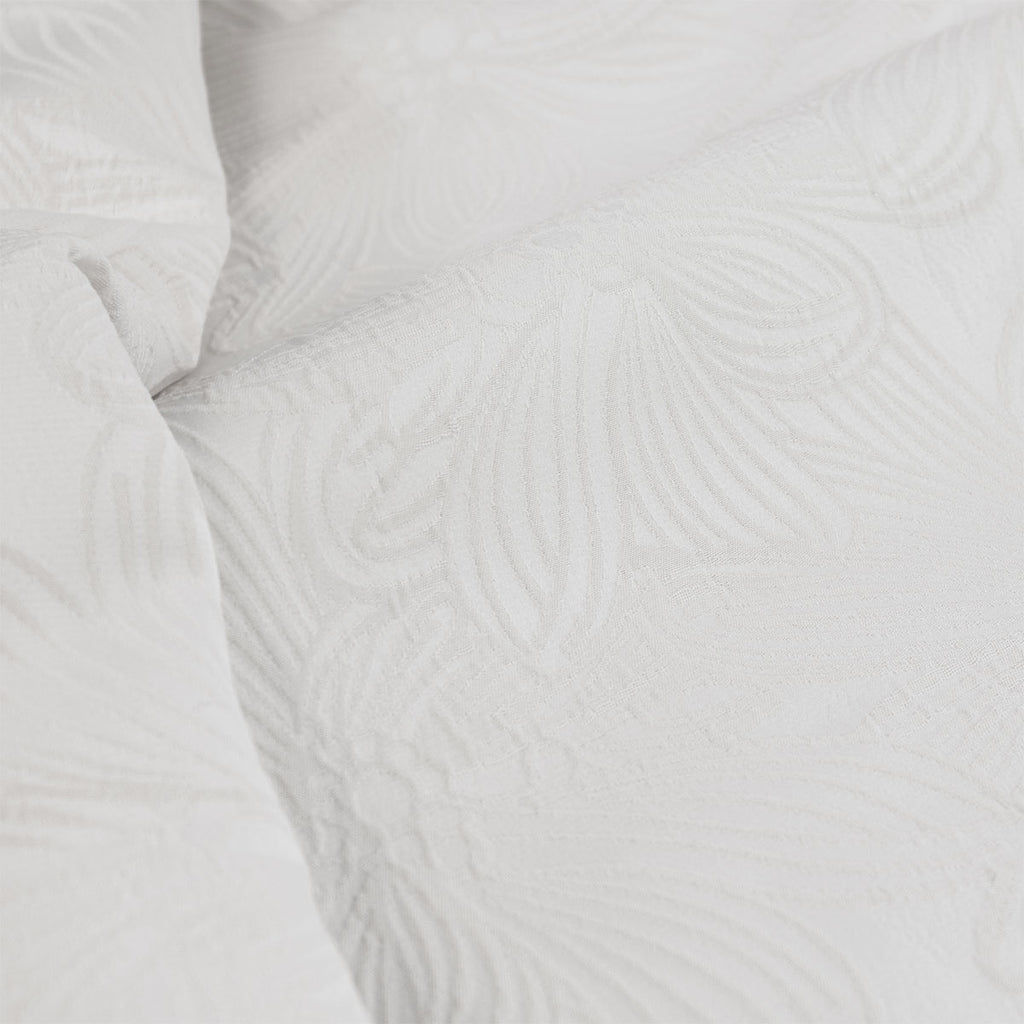 Ardor Avena Floral Jacquard Quilt Cover Set – White, Queen