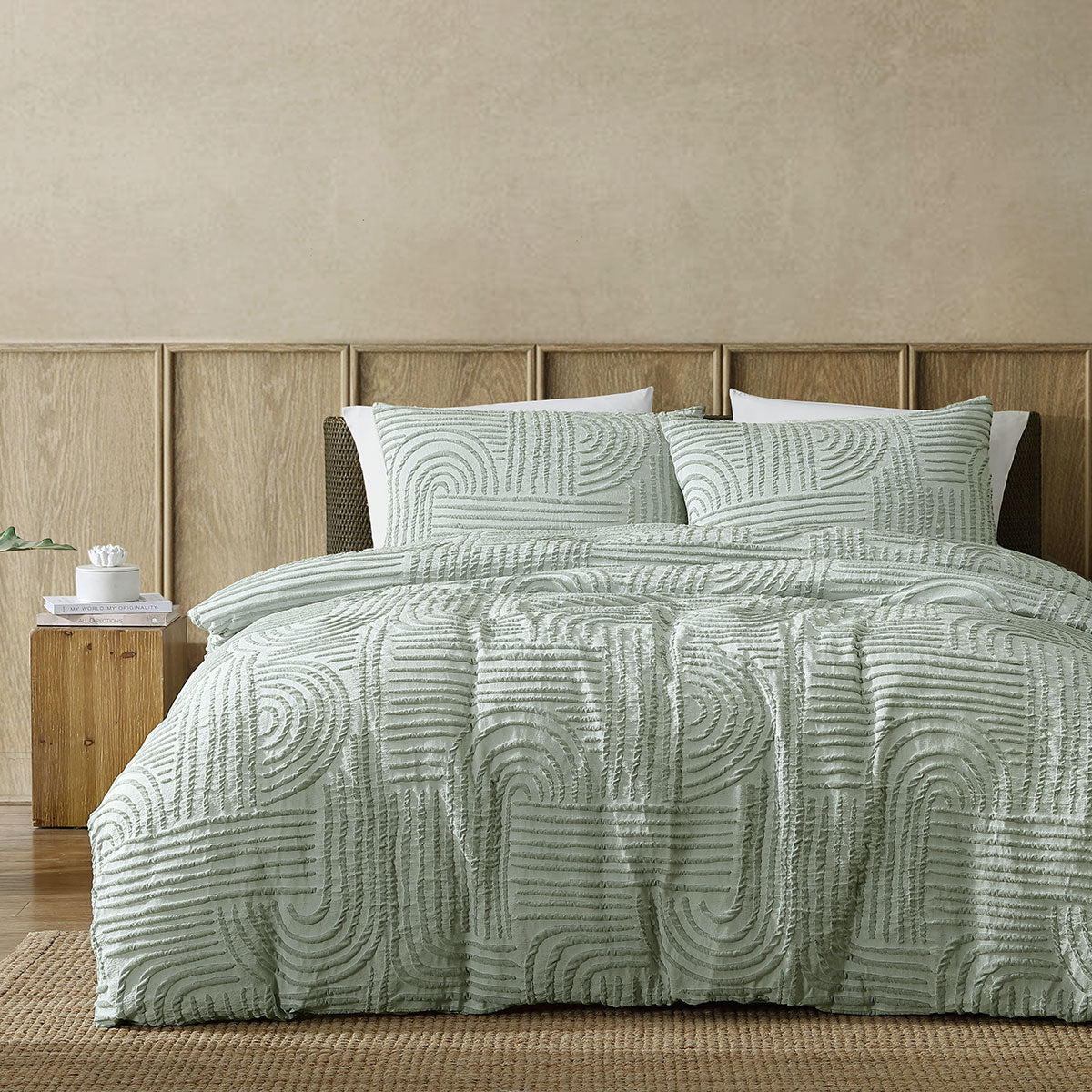 Ardor Kiewa Textured Aztec Jacquard Quilt Cover Set – Dusty Sage, Queen