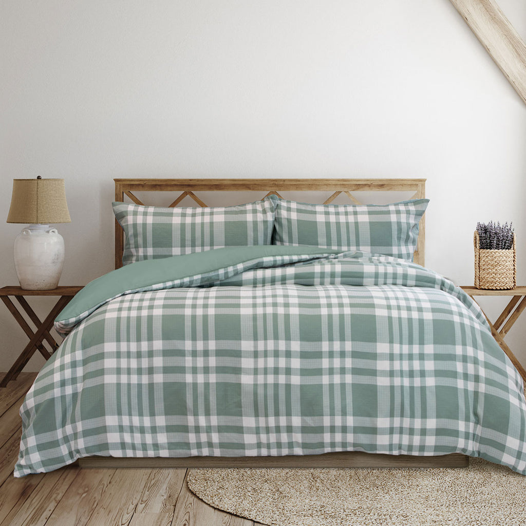 Ardor Ronan Plaid Jacquard Quilt Cover Set – Green and White, King