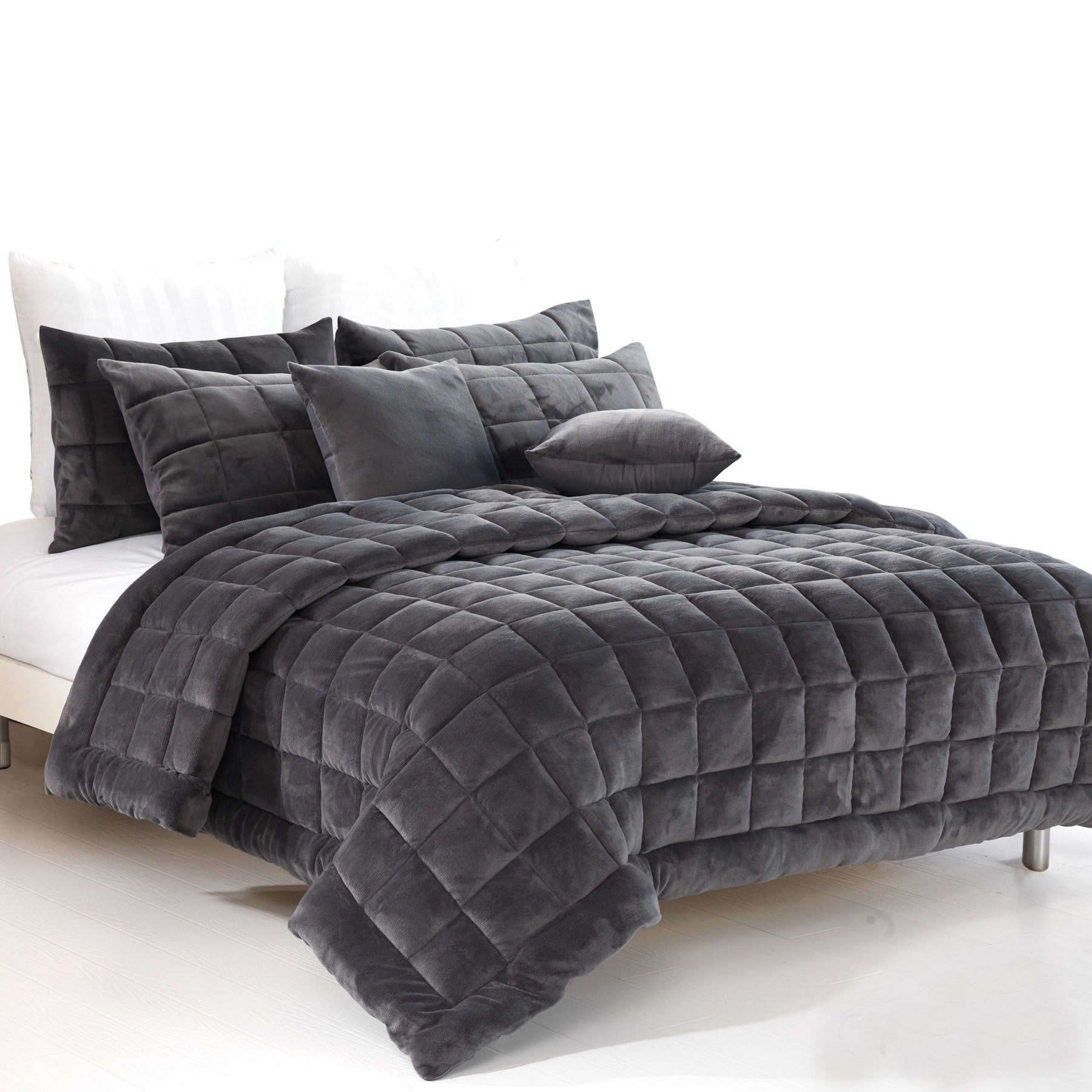 Alastairs Augusta Faux-Mink Polyester Quilt Set – Charcoal, Queen