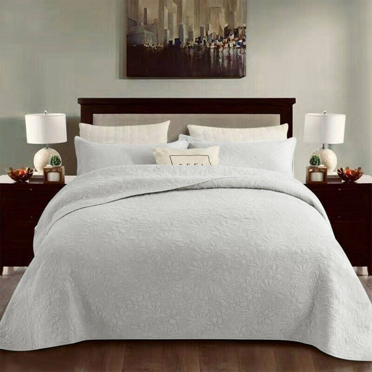 Floral White Cotton Coverlet Set – Queen